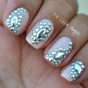 ❤️5 for $13❤️ Nail art metal stud decor